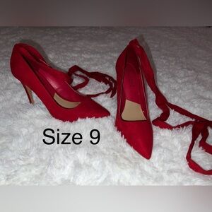 Red lace heels size 9
